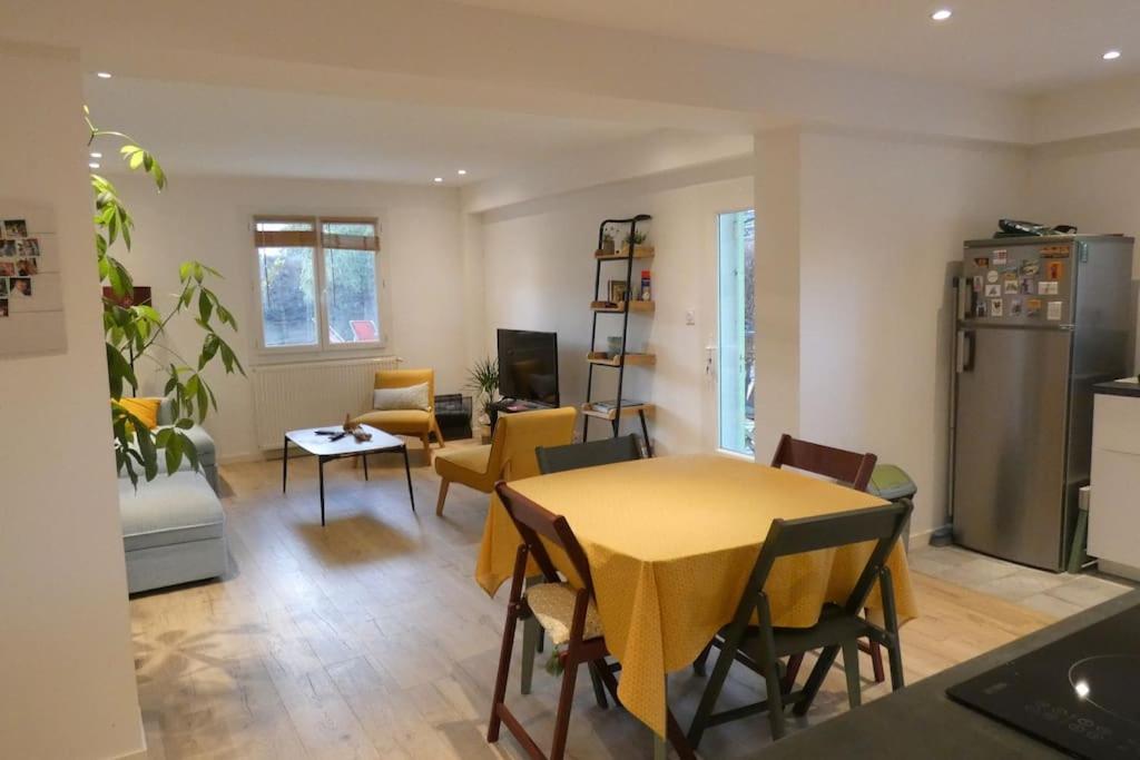 Le 62 Apartamento Gémenos Exterior foto