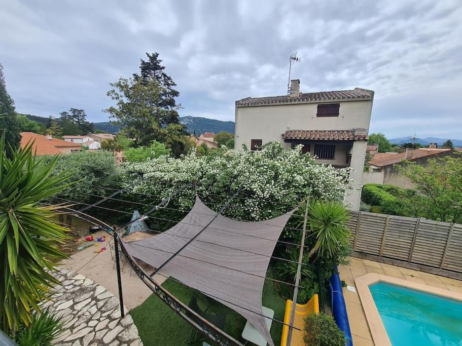 Le 62 Apartamento Gémenos Exterior foto